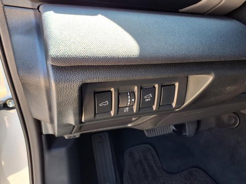 Certified 2025 Subaru Outback Premium image 11