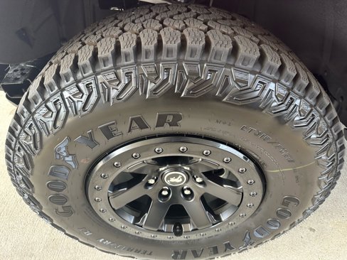 New 2025 Ford Bronco Stroppe Edition image 5