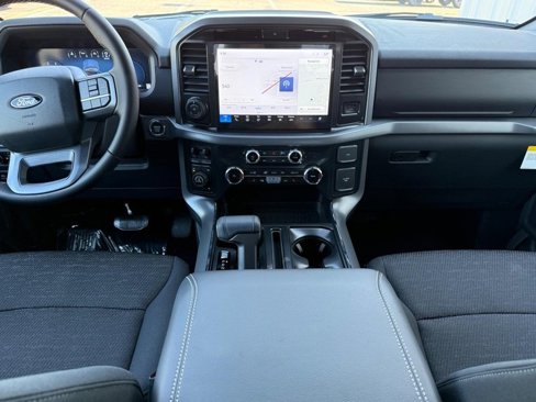 New 2025 Ford F150 XLT image 6