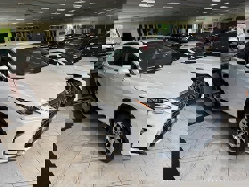 Used 2019 Lexus RX 350 FWD image 2