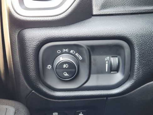 Used 2022 RAM 1500 Lone Star image 24