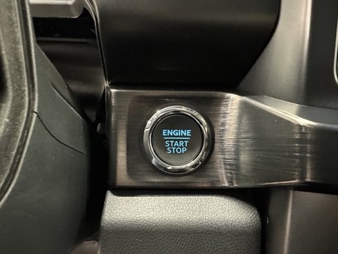 New 2026 Ford F250 Lariat image 40