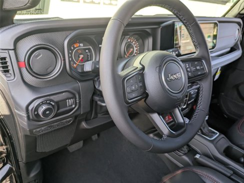 New 2025 Jeep Wrangler Unlimited Rubicon image 16