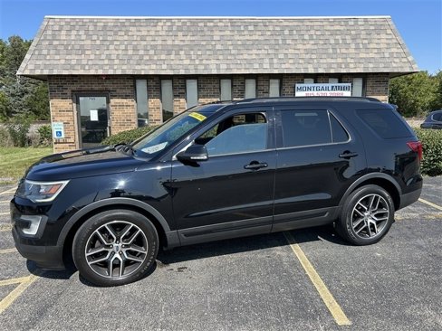 Used 2017 Ford Explorer Sport w/ Equipment Group 401A image 1