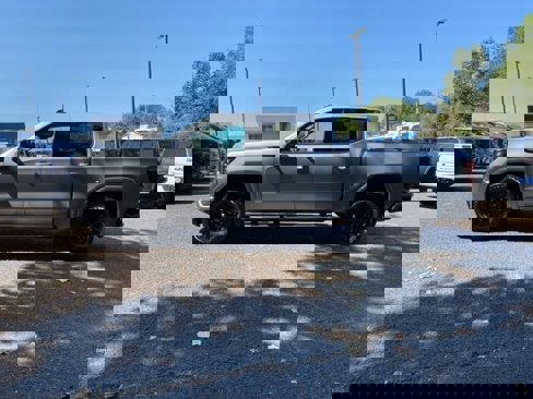 New 2026 GMC Sierra 1500 Elevation w/ Elevation Premium Package image 4