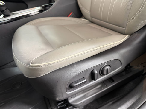 Used 2025 Buick Envista Avenir image 17