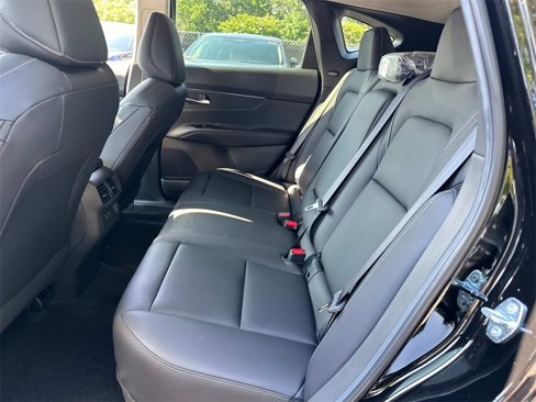 New 2025 Nissan Murano SV image 9