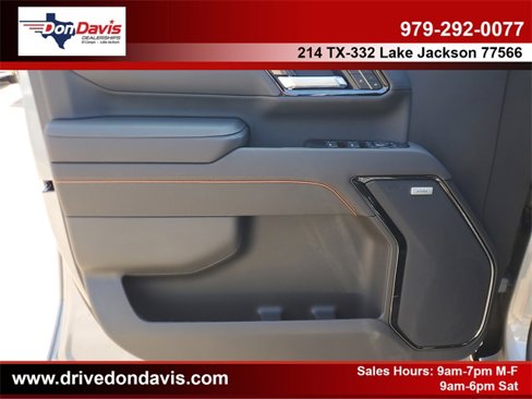 New 2026 GMC Sierra 2500 AT4 image 18