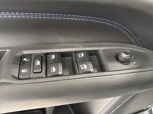 New 2026 Jeep Compass Limited image 22