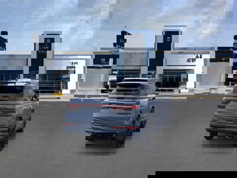 New 2025 Lincoln Corsair AWD w/ Equipment Group 101A image 8