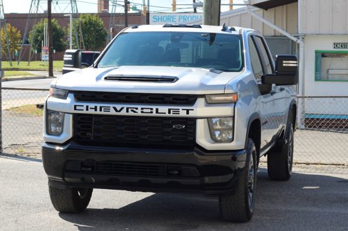 Used 2022 Chevrolet Silverado 2500 Custom w/ Custom Convenience Package image 3