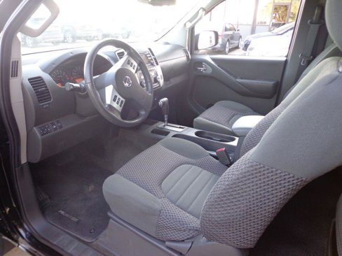 Used 2014 Nissan Frontier SV w/ SV Value Truck Package image 15