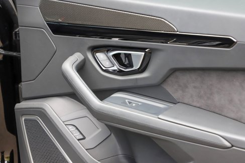 Used 2021 Lamborghini Urus image 42