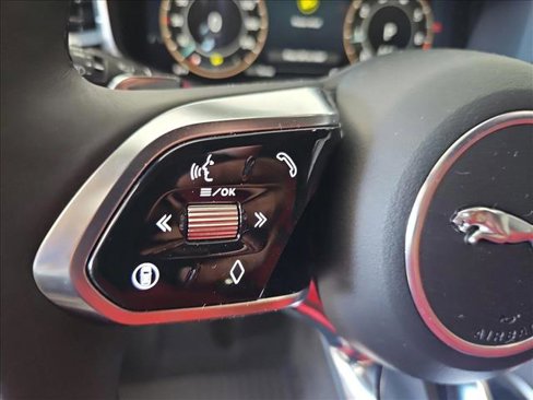 New 2026 Jaguar F-PACE R-Dynamic S image 17