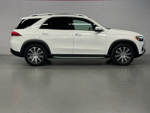 Used 2024 Mercedes-Benz GLE 350 4MATIC image 7