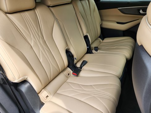 Certified 2025 Acura MDX w/ Advance Package image 18