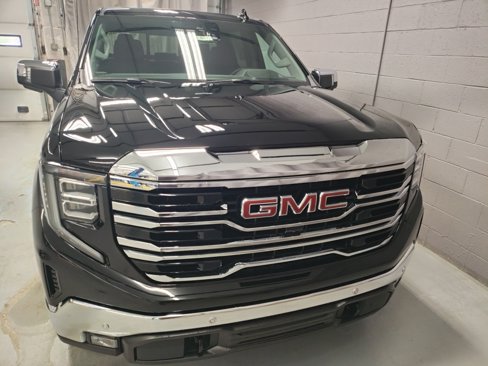 New 2026 GMC Sierra 1500 SLT w/ SLT Premium Plus Package image 6