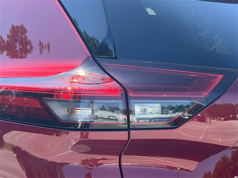 New 2026 Nissan Rogue Platinum image 25