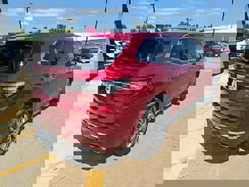 Used 2025 Buick Enclave Avenir w/ Super Cruise Package image 3