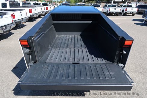 Used 2024 Tesla Cybertruck AWD Crew Cab image 20
