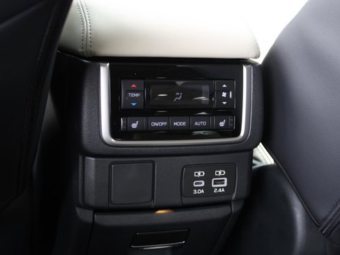 New 2025 Subaru Ascent Limited w/ Popular Package #1 image 20