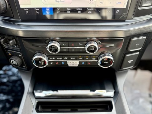 New 2026 Ford F350 Lariat image 24