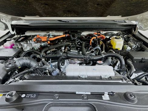Used 2025 Toyota Land Cruiser 1958 image 33