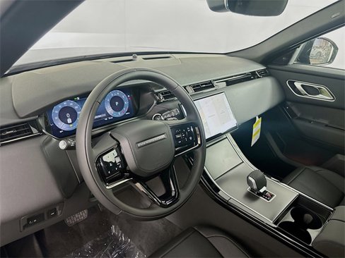 Used 2026 Land Rover Range Rover Velar S image 9