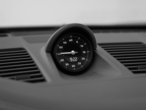 Certified 2025 Porsche 911 Carrera image 49