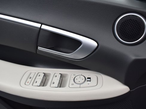 Used 2024 Hyundai Sonata SEL image 25