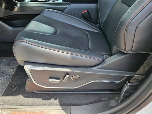 New 2025 Ford F150 Raptor image 4