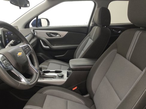 Used 2023 Chevrolet Blazer LT image 17