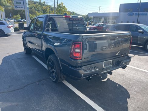 New 2026 RAM 1500 4x4 Crew Cab image 3