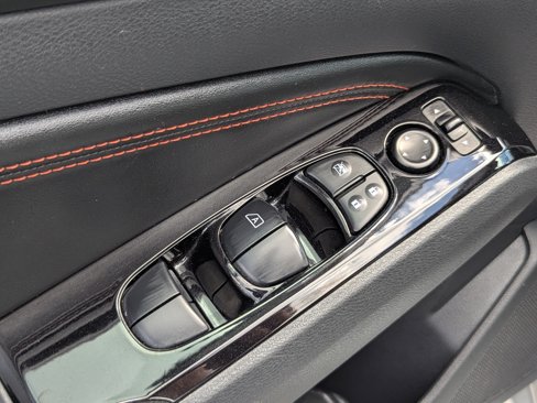 Used 2023 Nissan Altima 2.5 SR image 18