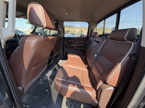Used 2018 Chevrolet Silverado 2500 High Country w/ Duramax Plus Package image 15