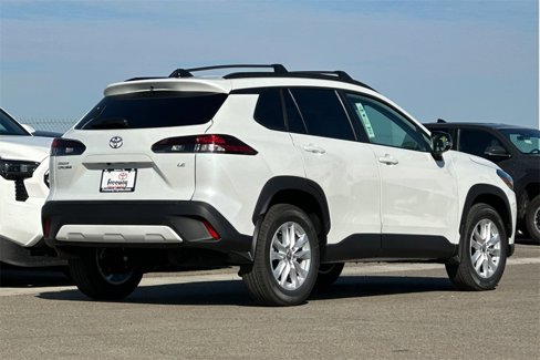 New 2026 Toyota Corolla Cross LE image 4