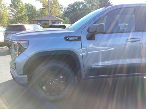 New 2026 GMC Sierra 1500 Elevation image 2