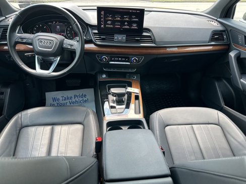 Used 2023 Audi Q5 2.0T Premium w/ Convenience Package image 9