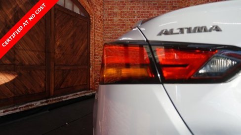 Used 2023 Nissan Altima 2.5 SR w/ SR Premium Package image 77
