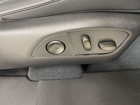 New 2026 Chevrolet Silverado EV LT image 21