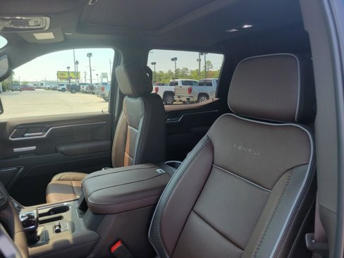 New 2026 GMC Sierra 1500 Denali image 12