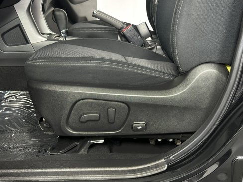Used 2017 Subaru Forester 2.5i Premium image 23