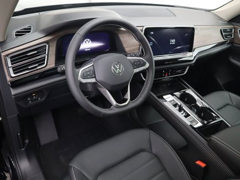 New 2026 Volkswagen Atlas SEL image 10