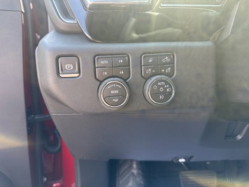 New 2025 Chevrolet Silverado 2500 LTZ w/ LTZ Convenience Package image 32