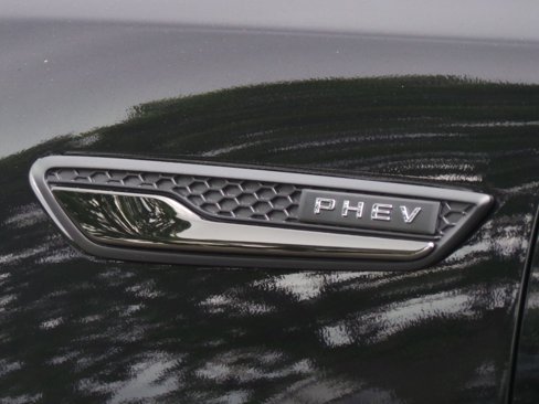 New 2025 MAZDA CX-70 Plug-In Hybrid w/ Premium Pkg image 30