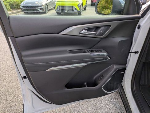 New 2026 Chevrolet Traverse LT w/ Enhanced Driving Package image 12