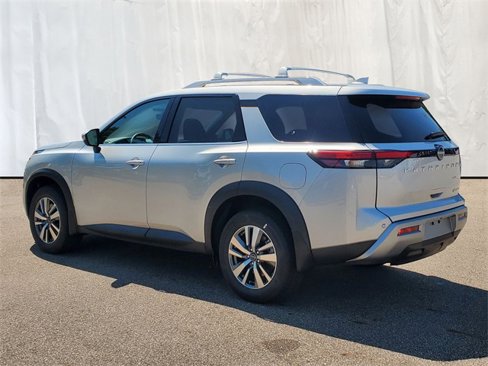 New 2025 Nissan Pathfinder SL w/ Cargo Package image 3