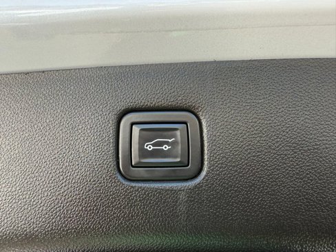 Used 2021 Chevrolet Blazer Premier w/ Driver Confidence II Package image 37