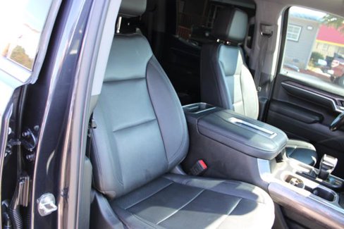 Used 2022 Chevrolet Silverado 1500 LTZ w/ Technology Package image 27