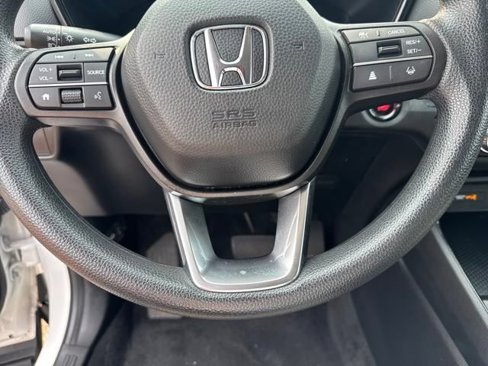 Used 2025 Honda CR-V LX image 7